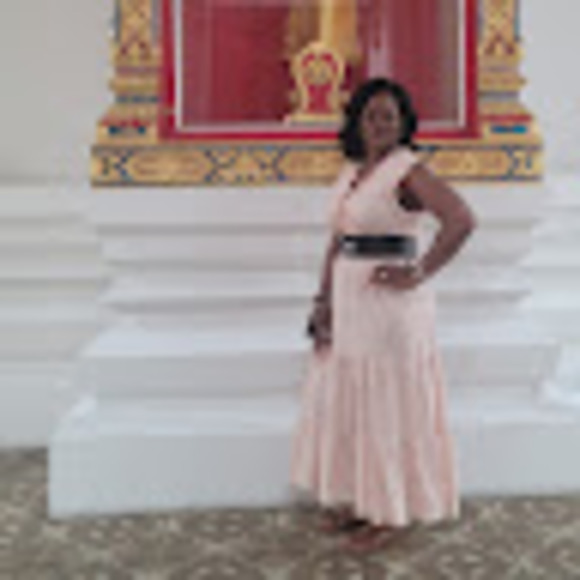 Meet your Posher, Jumah - Picture 1 of 1